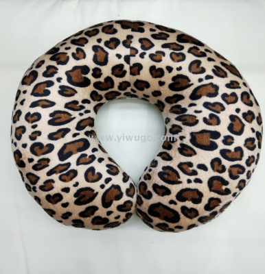 The Leopard print no button plush cotton memory U pillow fashion travel portable headrest work car comfortable headrest