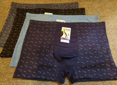 Yiwu underwear, 5 yuan, men's printed boxer briefs, milk silk men's shorts