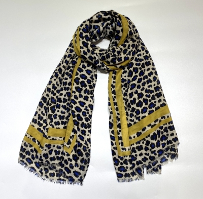 Classic leopard print scarf satin cotton shawl street beat muslin gauze Arab scarf European and American leisure