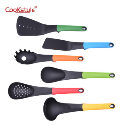 Wholesale Kitchen Seven-Piece Gift Set Non-Stick Pan High Temperature Resistant Food Grade Nylon Kitchenware Cooking Spoon and Shovel
