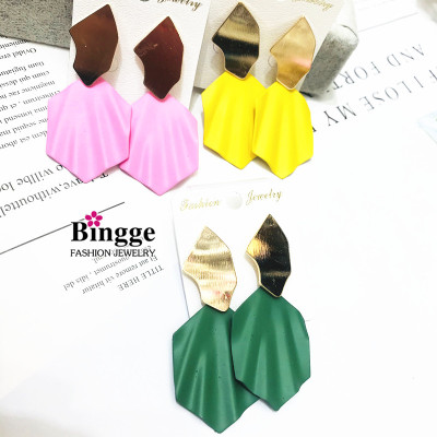 Ohan metal paint color girl earrings candy color street photography web celebrity earrings