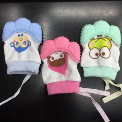 Infant silicone gloves teeth glue grinding gloves to undertake glove sewing technology