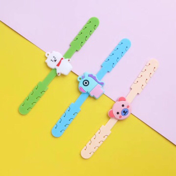 Ear-mask mask buckle silicone adult children pressure relief adjustment belt not to protect the earache cartoon soft plastic buckle