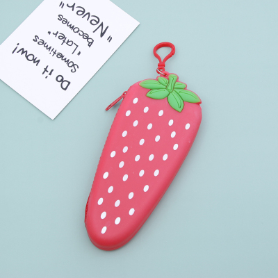 Cute Fashion Strawberry Pattern Silicone Coin Purse Cartoon Zipper Closed Design Girl Heart Ins Style Handbag