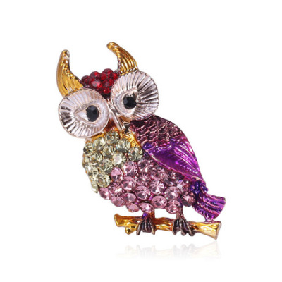 Hot-selling fashion animal owl brooch creative simple water drill brooch personality joker clothing accessories spot