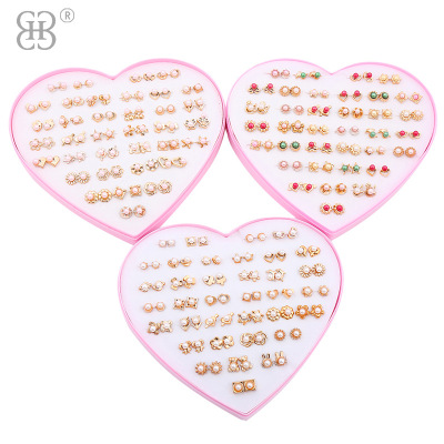 Heart-box earring manufacturer direct sales plastic point pearl student earring night market seed supply 36 pairs of boxed earring