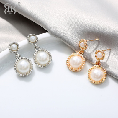 Korea simple fashion alloy earrings creative pearl enabsorption personality accessory manufacturers direct sales