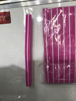 Various types of high bounce nail files are mixed in color