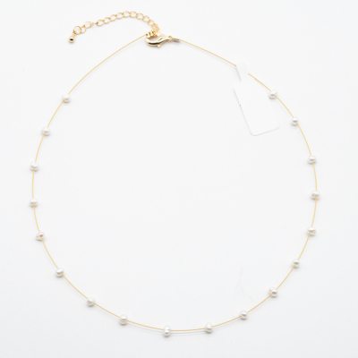Golden Lines Pearl Necklace