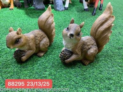 Squirrel series resin handicrafts
