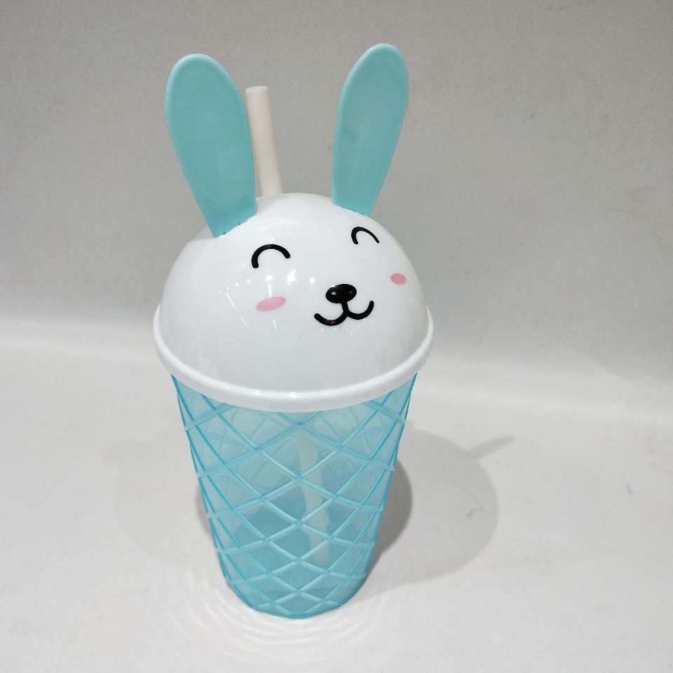 Y53-1806B蓝色兔子杯卡通头杯儿童杯水果杯榨汁杯吸管杯