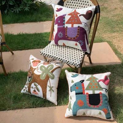 The cushion for leaning on of lovely sofa is thickened canvas American style country lu embroider rural cotton and hemp Europe type back pillow cover cloth art embrace pillow