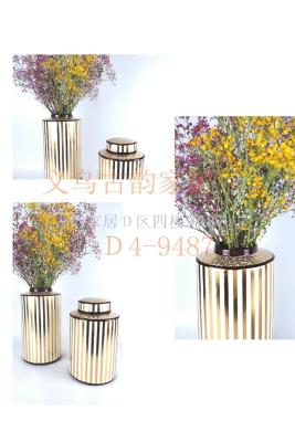 Creative ceramic vase decoration copper home decoration candy jar storage jar light luxury home decoration
