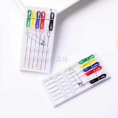 Hotel Hotel home stay home home travel 6 thread needle 1 paper clip portable sewing kit sewing box