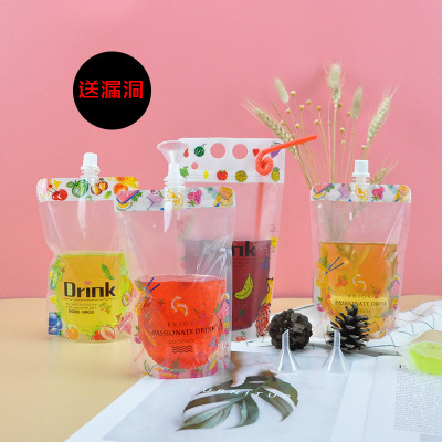 Spot Takeaway Packing Bag Suction Nozzle Doypack Soy Milk Tea Liquid Sealed Packaging Juice Transparent Beverage Bag