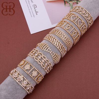 Spot Drill Particles Decorative Gold Elegant Dignified Women's Bracelet Fashion Simple and Light Luxury Jewelry Style Diverse
