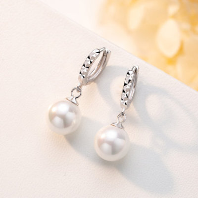 Simple Pearl Earrings for Women 925 Real Tremella, a Kind of Semi-Transparent White Fungus Nail Women Silver Ear Clip Earrings Eardrops New Fashion All-Matching