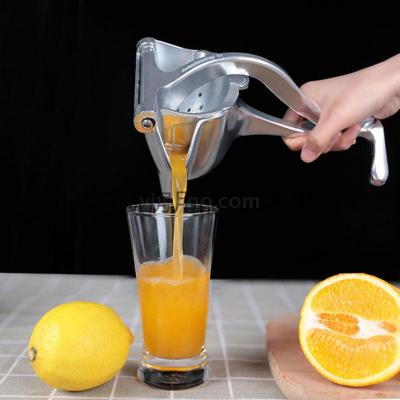 Multi-function manual juicer lemon squeeze orange juice squeeze ginger holy weapon home water juice juicer sugar cane