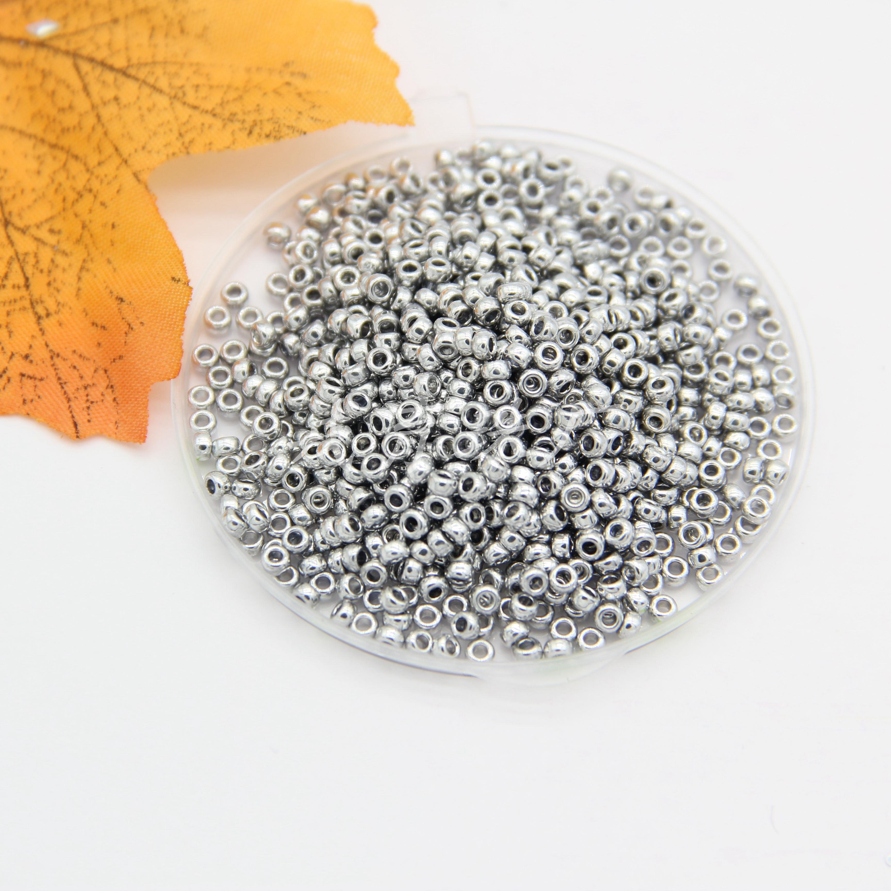 2mm大孔电脑绣花玻璃米珠 glassbeads 机绣珠，机器珠，玻璃珠