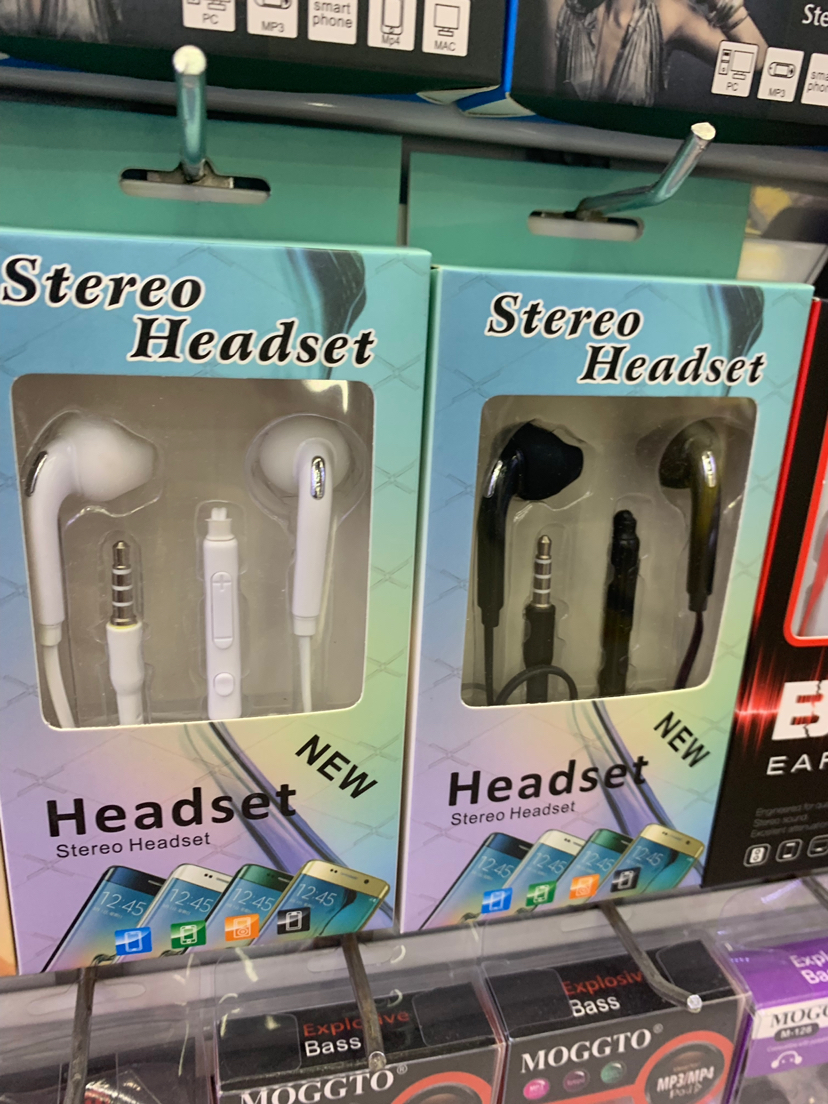 三星S6中性耳机