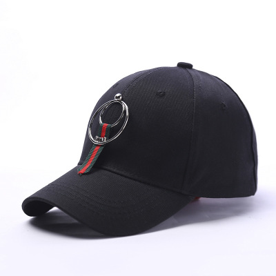 Summer Korean version of baseball Caps metal buckle Cap men and women Casual Cap lovers baseball Wholesale Spot