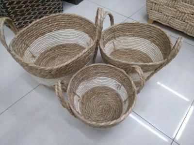 Handmade Woven Pu Grass Storage Lou