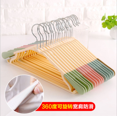 Nordic Style Plastic Daily Provisions of Pink Clothes Hanger Manufacturers Wholesale
