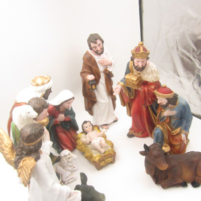 Creative Nativity box to display custom resin artwork