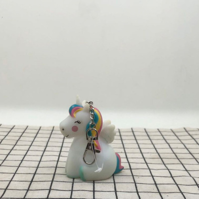 Manufacturers direct cartoon pet key chain creative cute unicorn keys small pendant small gifts small toys