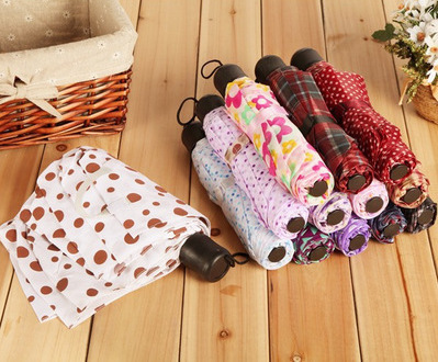 便携迷你折叠三折伞情侣花色短柄雨伞礼品三折雨伞