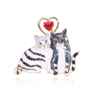 New Korean version of cute cute lovers cat oil plating on each skin brooch suit accessories dress brooch