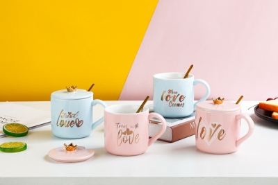 Romantic Peach Heart Noble Network Red Live Broadcast Popular Ceramic Cup Gift Cup Teacup Water Cup Cup with Cover