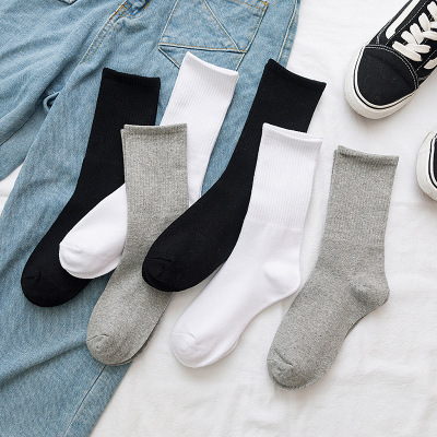 Black socks women's leaving four seasons leaving Day Wear ins Street Sport Web Celebrity Solid color pile socks White