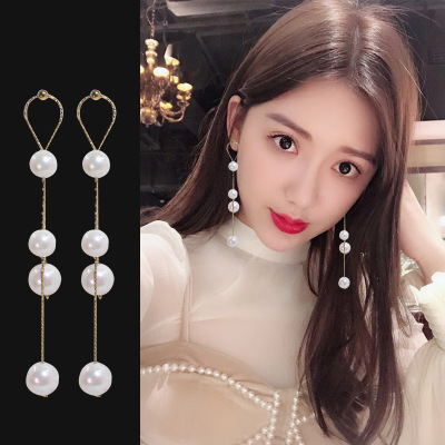 Pearl Shell Pearl French Baroque Exquisite High Sense Elegant Ear Studs Earrings Simple Female Earrings Factory Direct Sales