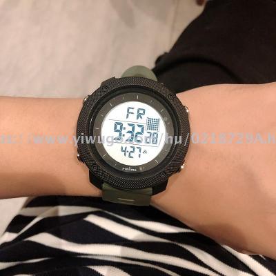 New sports electronic watches outdoor multifunctional waterproof digital mountaineering watch manufacturers direct
