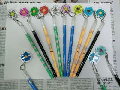 Korean Creative Little Daisy Pendant Gel Pen Cute Sunflower SUNFLOWER Hanging Pen Chrysanthemum Pendant Ball Pen