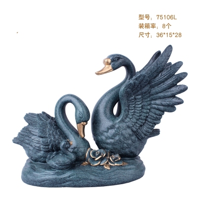 Resin Crafts Modern Minimalist Wood Color Family Three Swan Decoration Creative Living Room and Wine Cabinet Decorations Gifts