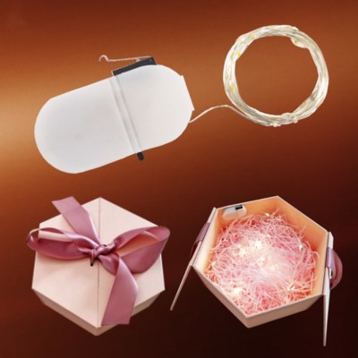 Open the cover to light the gift box button lamp string gift box copper wire lamp string LED switch battery lamp string automatic light