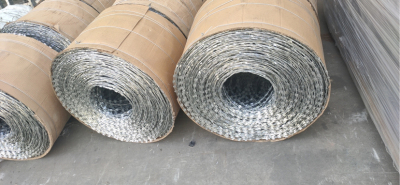 Blade Barbed Wire, Square Wire Mesh, Hot and Cold Galvanized Welded Wire Mesh, Plastic Net, Various Steel Net
