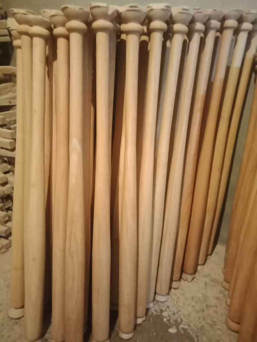 正品比赛用棒球棒 深打磨橡木 职业实木棒球棍