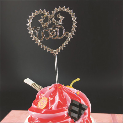 The new WeDo little love cake insert brand dessert Birthday wedding cake decoration plug-in is sold directly by The manufacturer