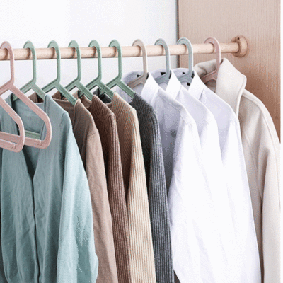 Manufacturers direct thickening plastic Seamless adult clothes racks racks can administer the household wide shoulder clothes racks and non-slip clothes racks