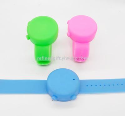 Silicone hand sanitizer crossborder Amazon with the same product creative phenotype bracelet in stock