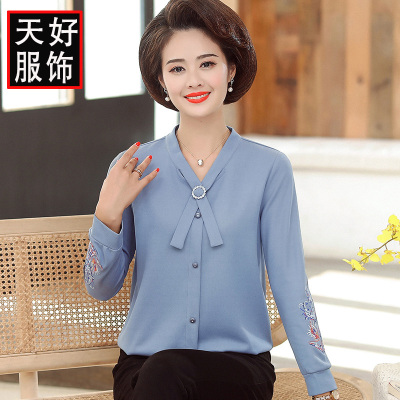 Installs spring and Autumn outfit new middle-aged and elderly women's spring long sleeve oversize blouse base shirt