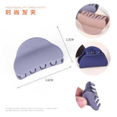 2020 new plastic fascinator clip fashionable personality hollow-out hairpin shower clip rubber plastic tray hairpin