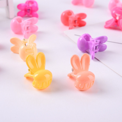 Taobao hot-selling Korean version of children's small hairpin cute rabbit ears cartoon plastic small grab baby bangs wholesale clip