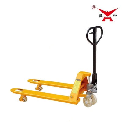 Professional quality manual hydraulic lift truck 2T / 3t forklift truck driver push cattle lift truck