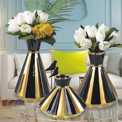 Production and Wholesale Crafts Home Decoration Nordic Origami Ceramic Vase Flower Holder