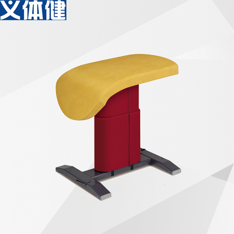 训练跳马