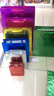 Thickened Laser Shiny Paper Gift Bag Packing Bag Specializing in the Production of Copper Paper Shopping Bag Cloth Bag